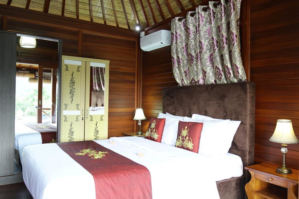 Puri Karang Besakih Hotell Menanga Exteriör bild