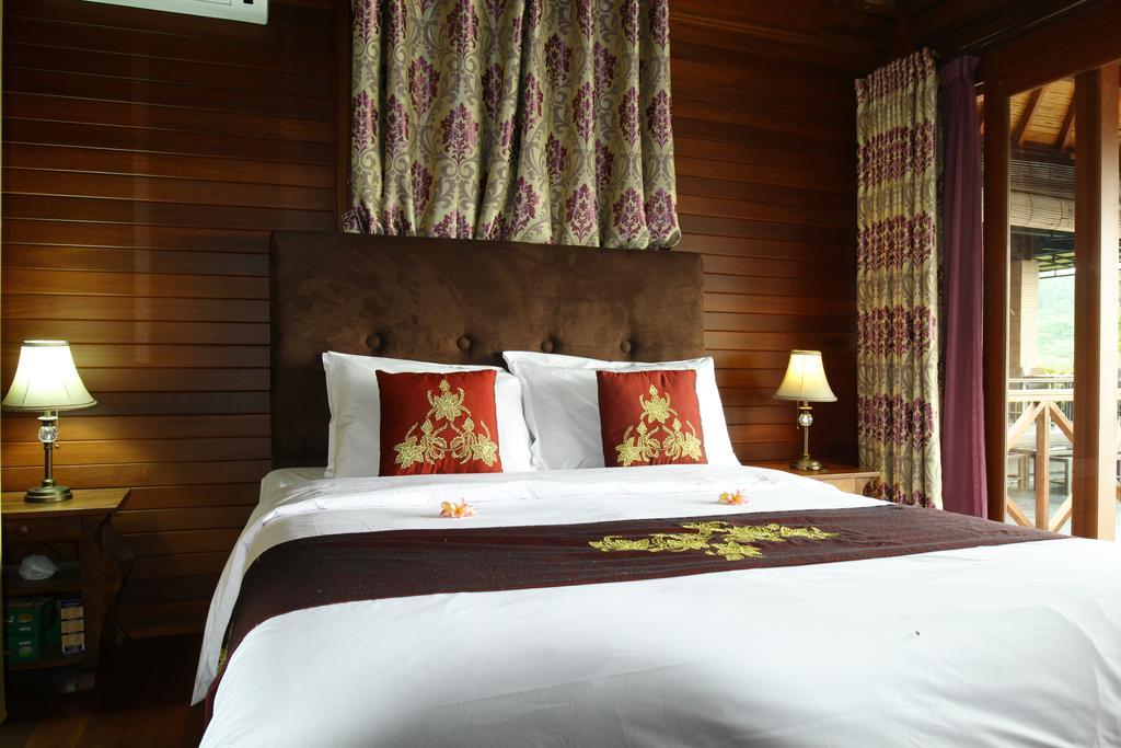 Puri Karang Besakih Hotell Menanga Exteriör bild